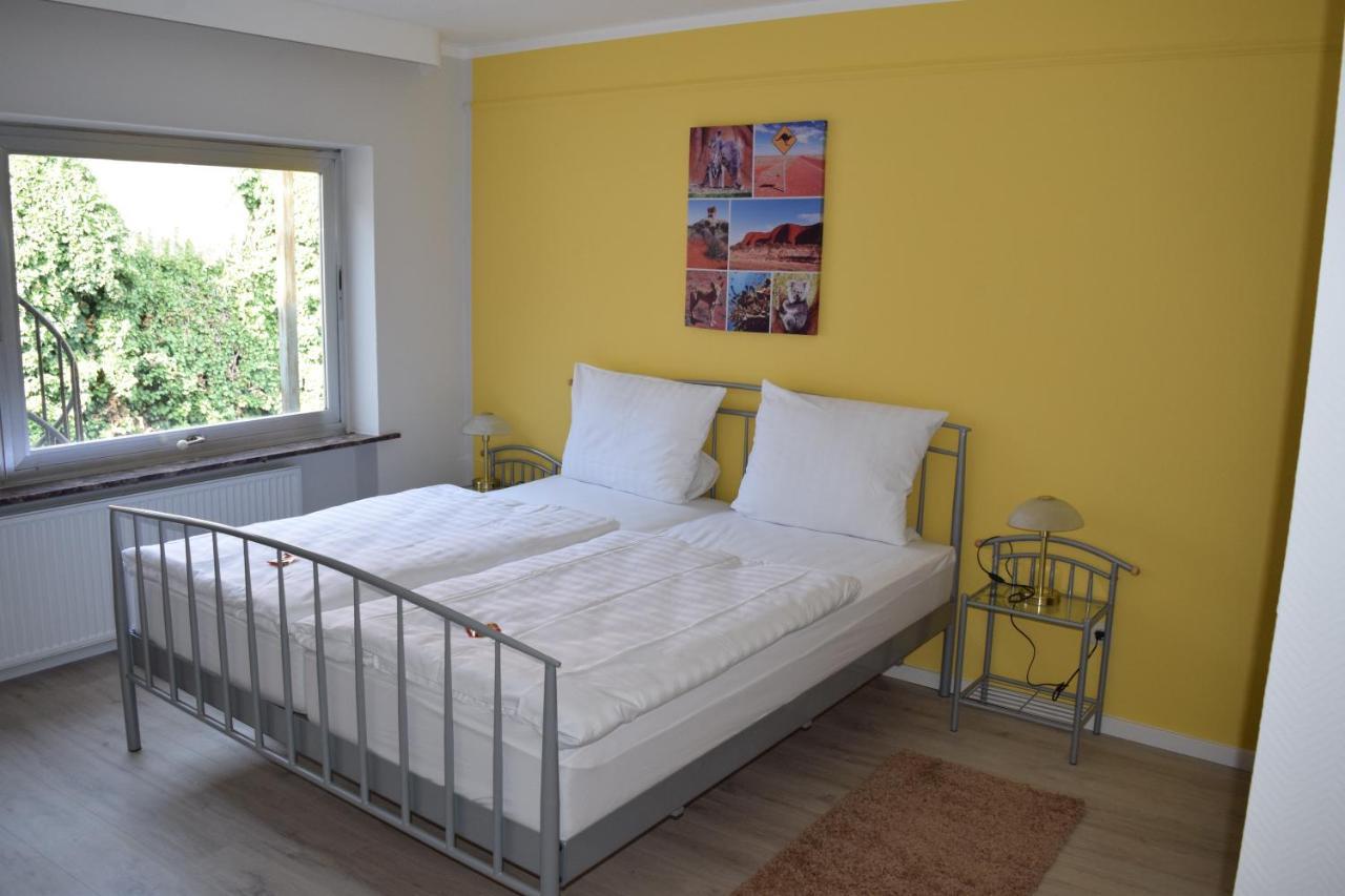 Hotel Zum Ochsen Wonsheim Bagian luar foto